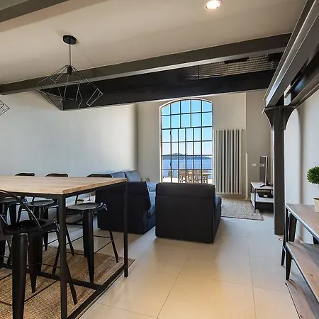 Апартаменты Loft Гиффа